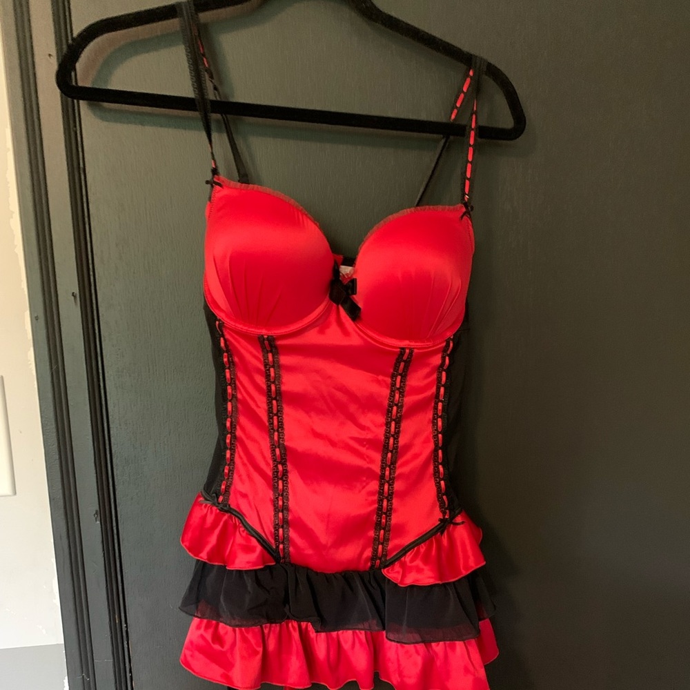 La Senza Red Lengerie. M
